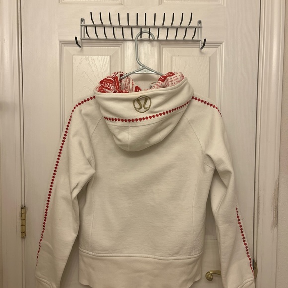 Special Edition Lululemon Olympic hoodie size 8. - Picture 4 of 6